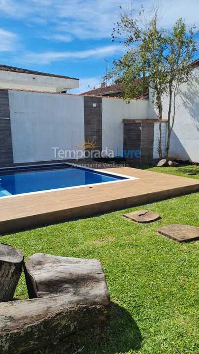 House for vacation rental in Bertioga (Praia do Indaiá)