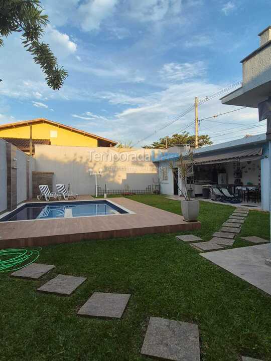 Casa para alquiler de vacaciones em Bertioga (Praia do Indaiá)