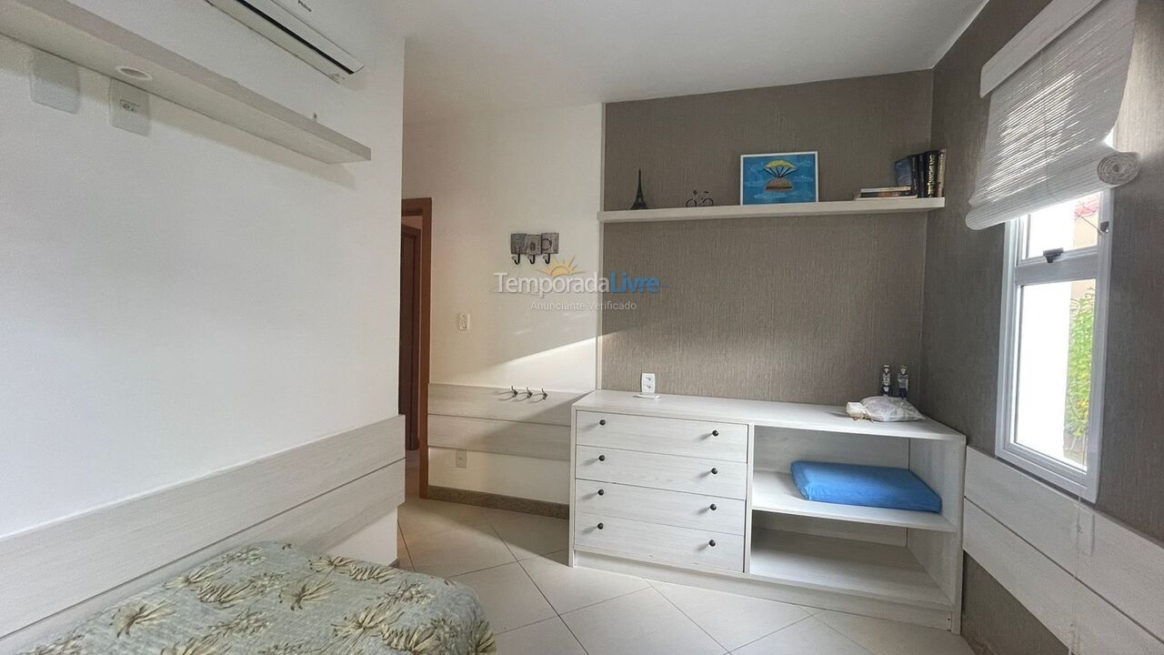 Apartamento para aluguel de temporada em Camaçari (Itacimirim)