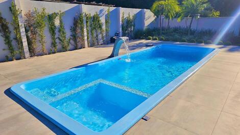 House with pool on Mariscal beach