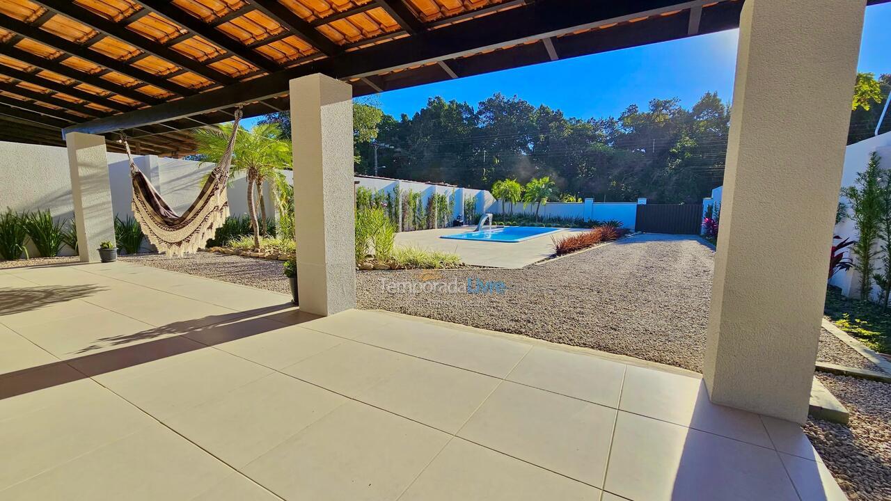 House for vacation rental in Bombinhas (Mariscal)