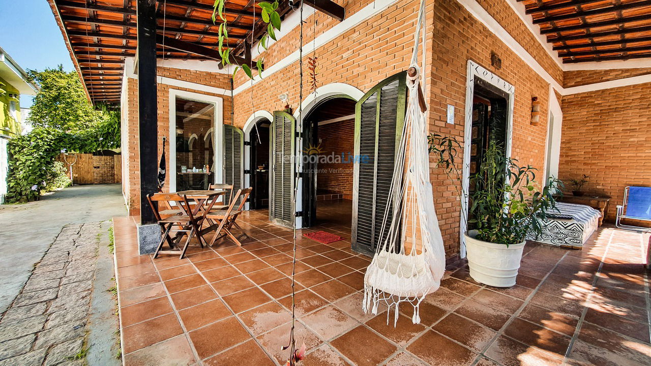 Casa para aluguel de temporada em Ubatuba (Praia do Tenório)