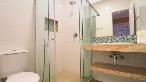 Copacabana - 2 bedroom, 2 bathroom apartment 100m from the beach