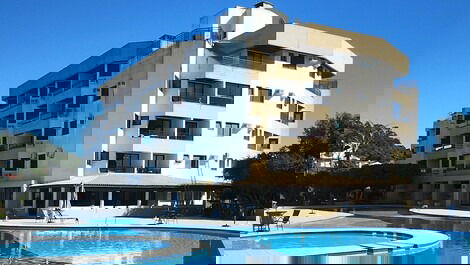 Beautiful 2 bedroom apartment, sea front, condominium with pool 🏖️🌅
