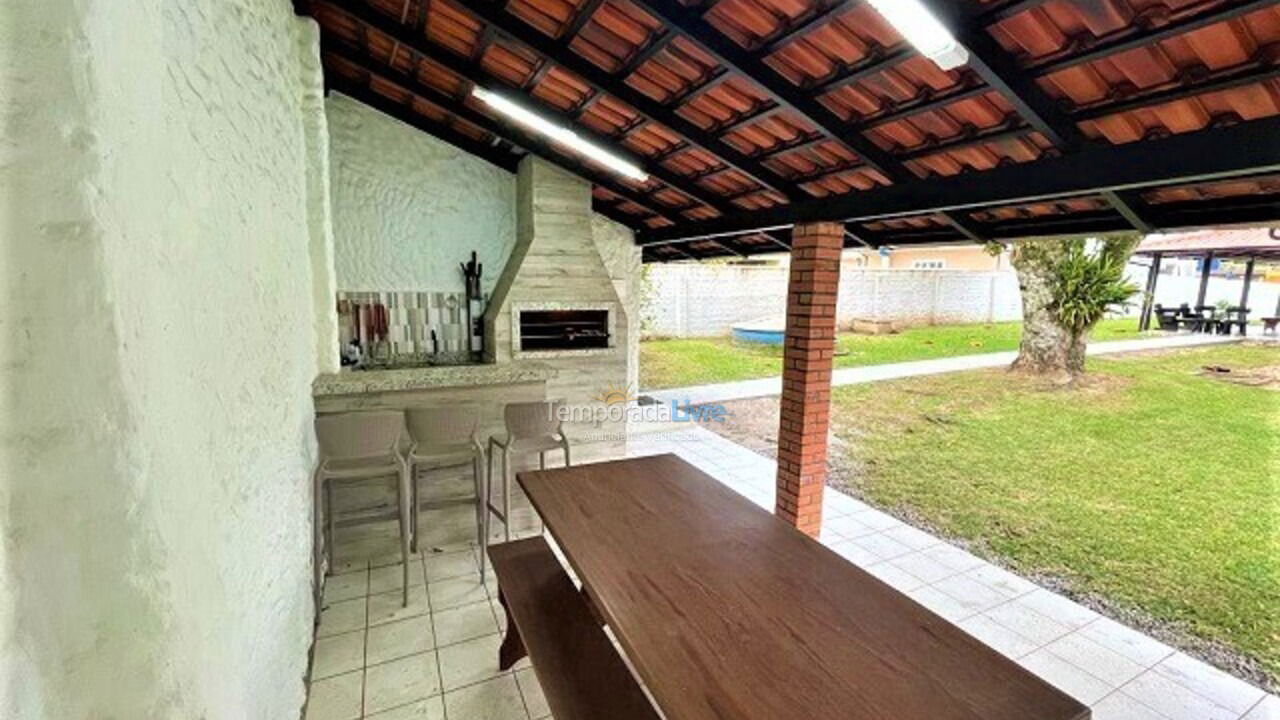 Casa para aluguel de temporada em Florianópolis (Lagoinha)