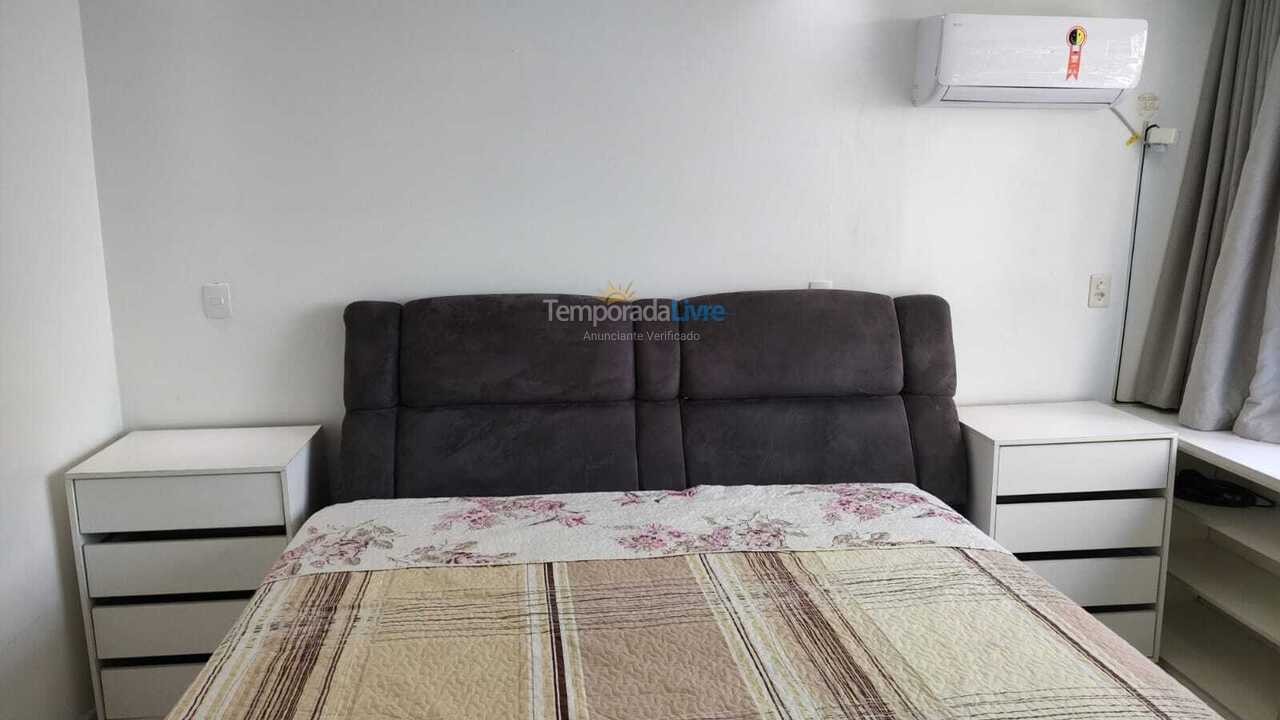 Apartment for vacation rental in Guarujá (Astúrias)