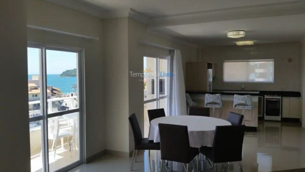 Apartment for vacation rental in Bombinhas (Praia de Bombinhas)