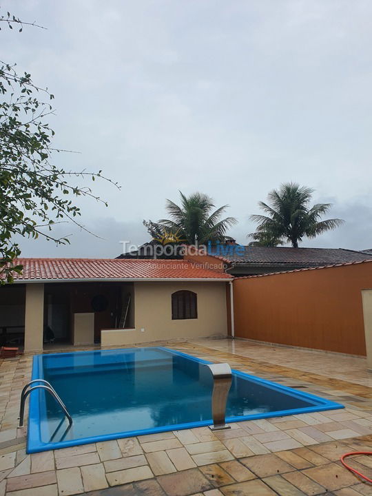 House for vacation rental in Bertioga (Condominio Morada da Praia)