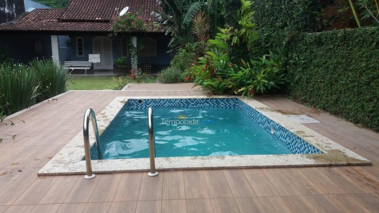 Casa para alquiler de vacaciones em Mangaratiba (Praia do Saco)