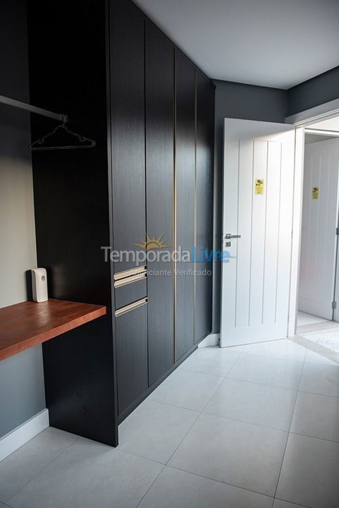 House for vacation rental in Florianopolis (Jurerê Internacional)