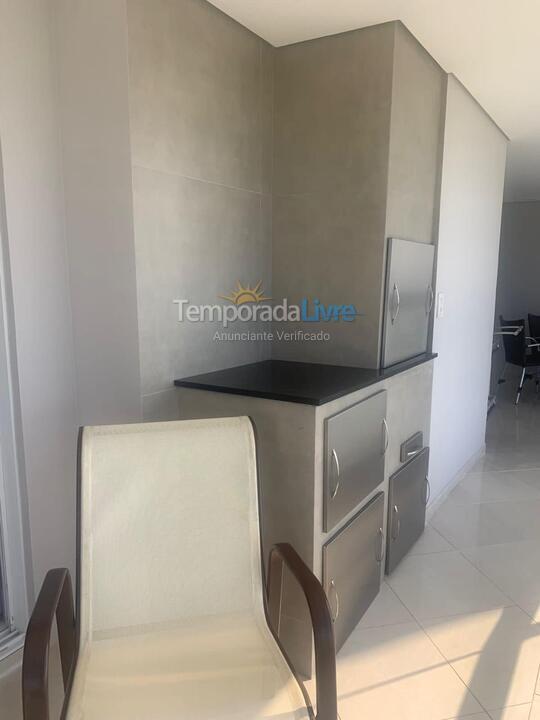 Apartamento para aluguel de temporada em Balneário Camboriú (Praia Central)