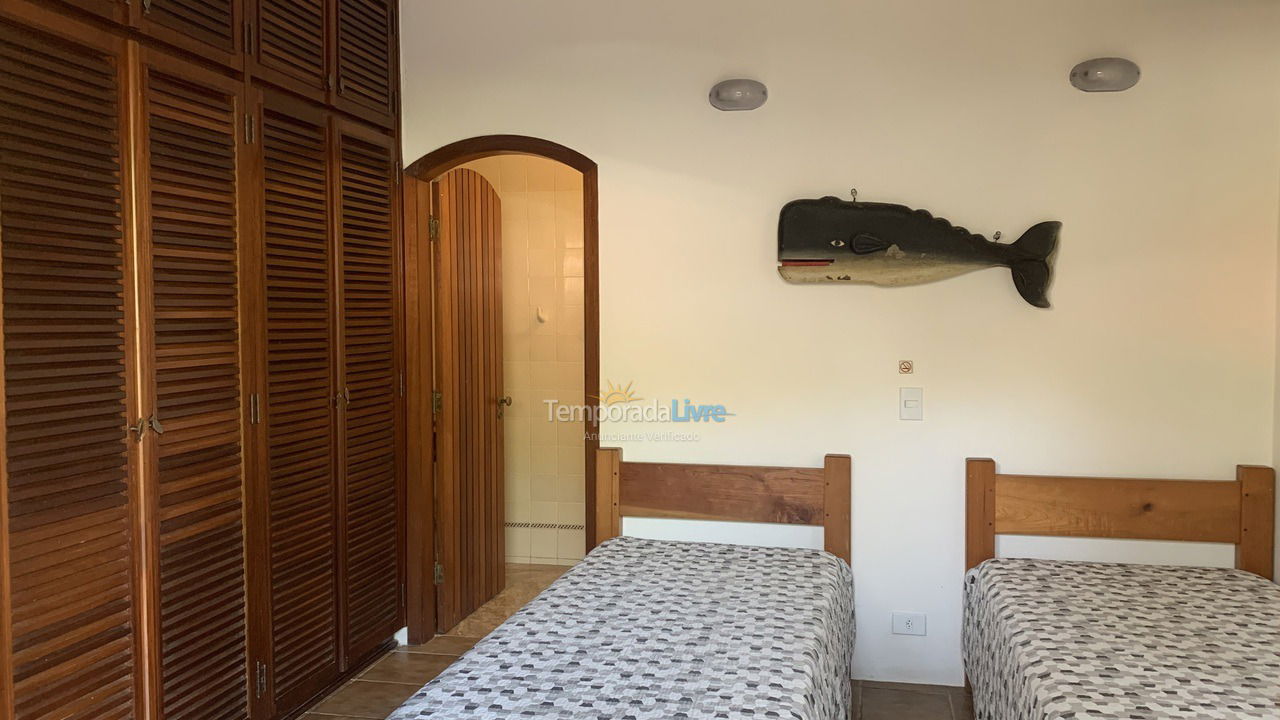 Casa para aluguel de temporada em Ubatuba (Praia do Lázaro)