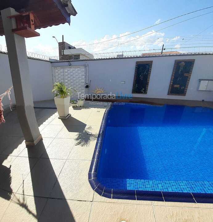 House for vacation rental in Aparecida (Jardim Paraíba)