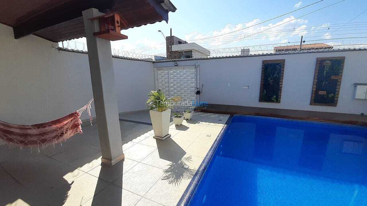 House for vacation rental in Aparecida (Jardim Paraíba)