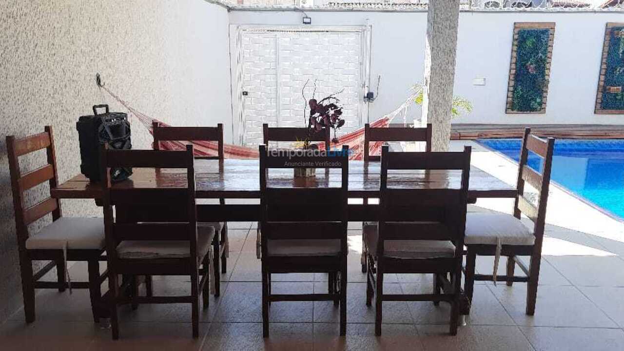 House for vacation rental in Aparecida (Jardim Paraíba)