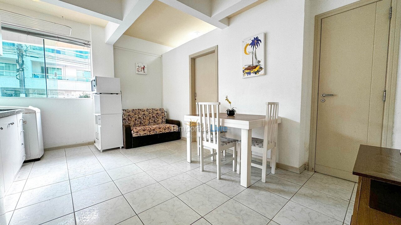 Apartment for vacation rental in Bombinhas (Praia de Bombas)