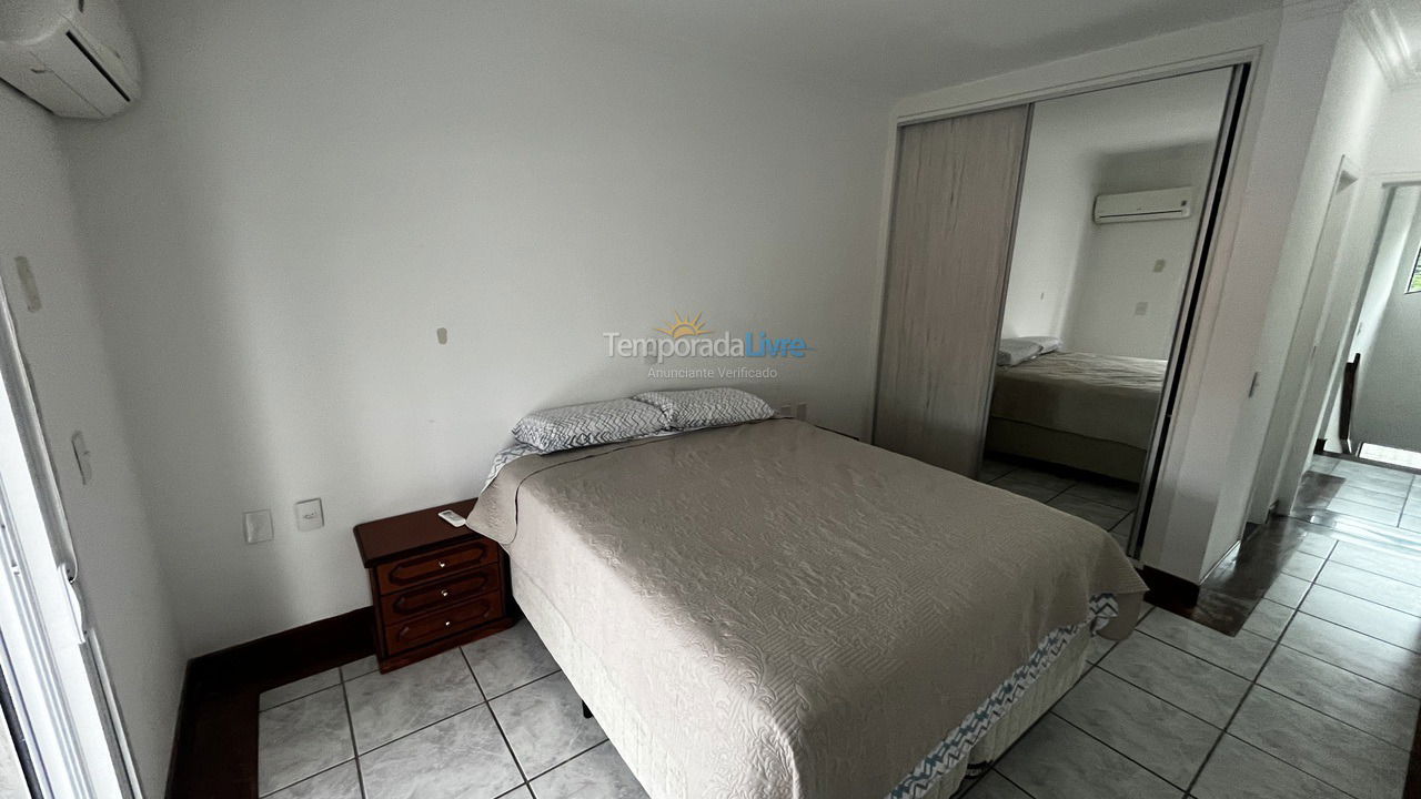 House for vacation rental in Guarujá (Jardim Acapulco)