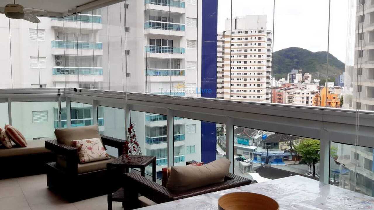 Apartamento para aluguel de temporada em Guarujá (Astúrias)