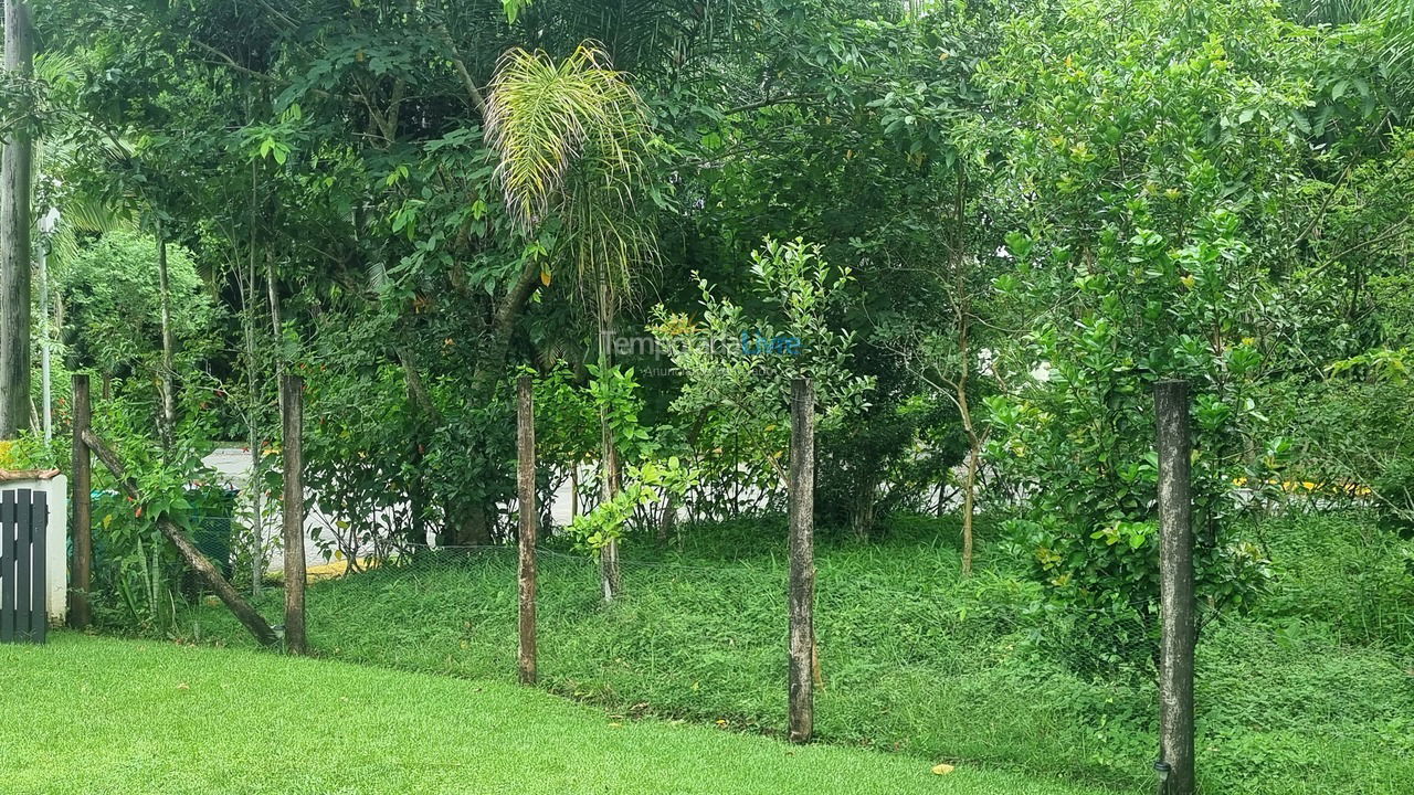 Casa para alquiler de vacaciones em Bertioga (Praia de Guaratuba)