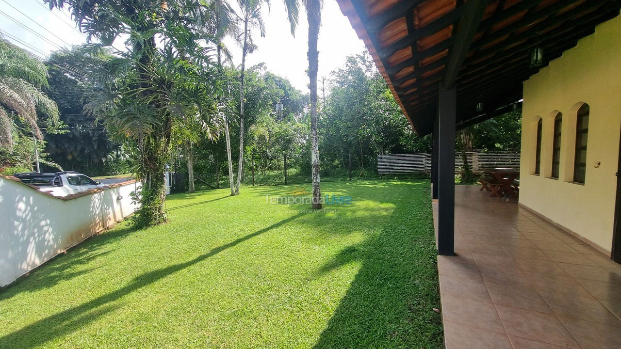 Casa para aluguel de temporada em Bertioga (Praia de Guaratuba)