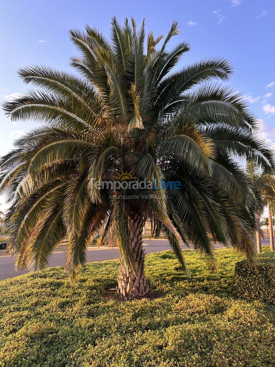 Casa para aluguel de temporada em Paranapanema (Condomínio Riviera de Santa Cristina Xiii)