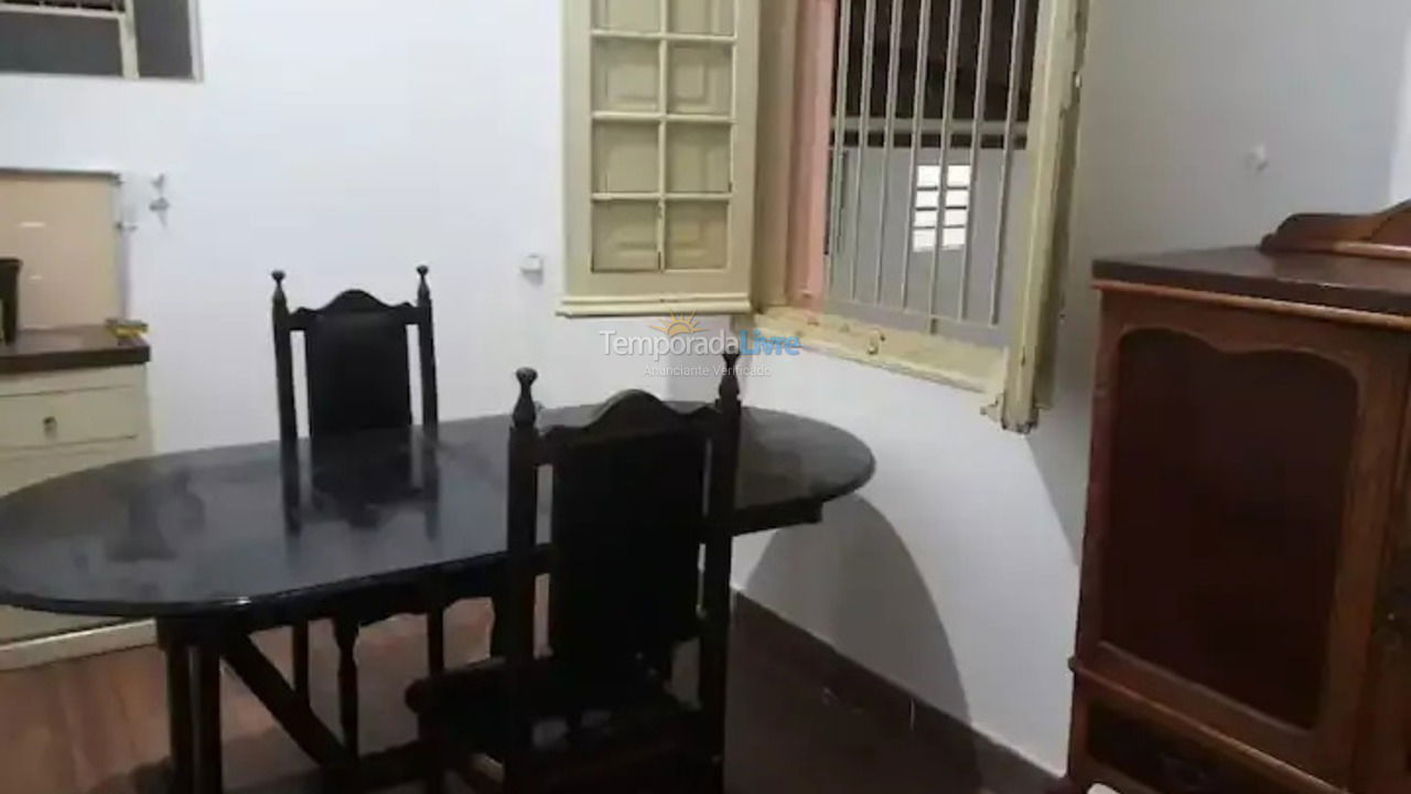 Casa para aluguel de temporada em Uberaba (Centro)