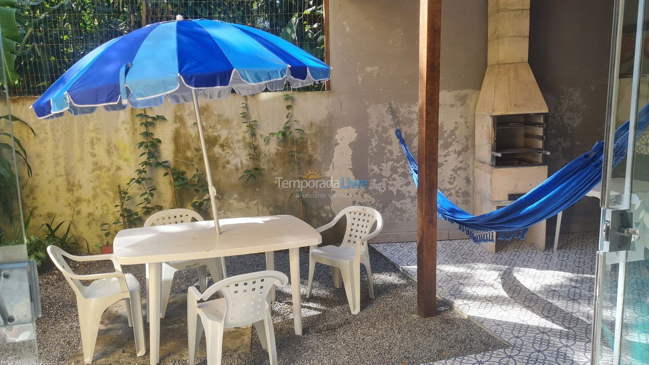 House for vacation rental in São Sebastião (Sertão do Camburi)