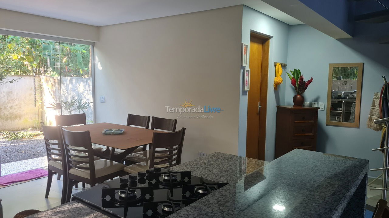 House for vacation rental in São Sebastião (Sertão do Camburi)