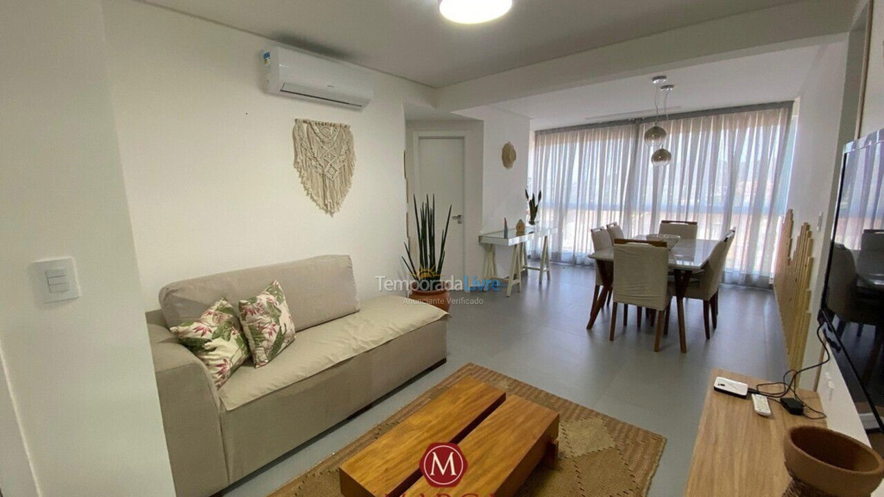 Apartamento para aluguel de temporada em Bombinhas (Praia de Canto Grande Mar de Fora)