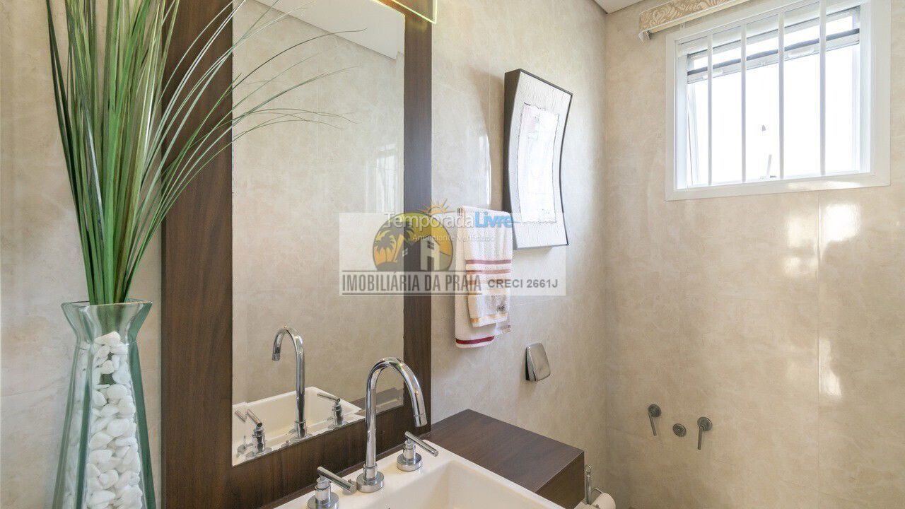 House for vacation rental in Florianopolis (Jurerê Internacional)