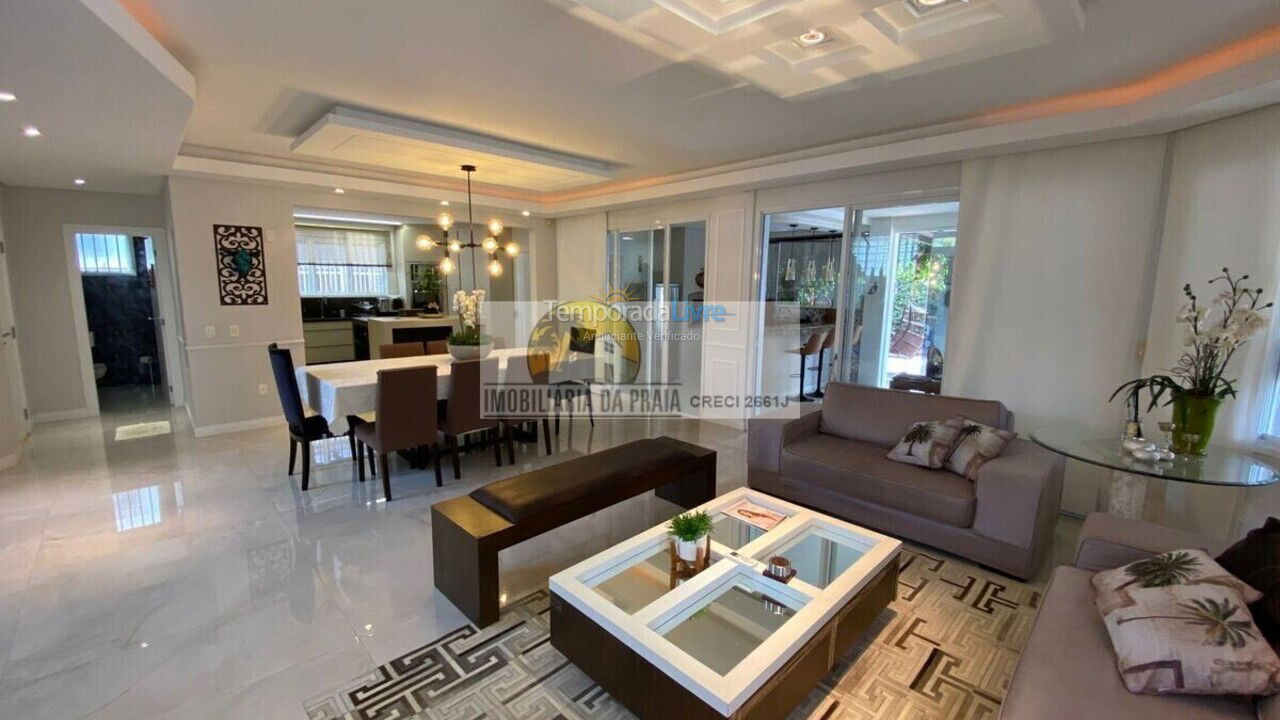 House for vacation rental in Florianopolis (Jurerê Internacional)
