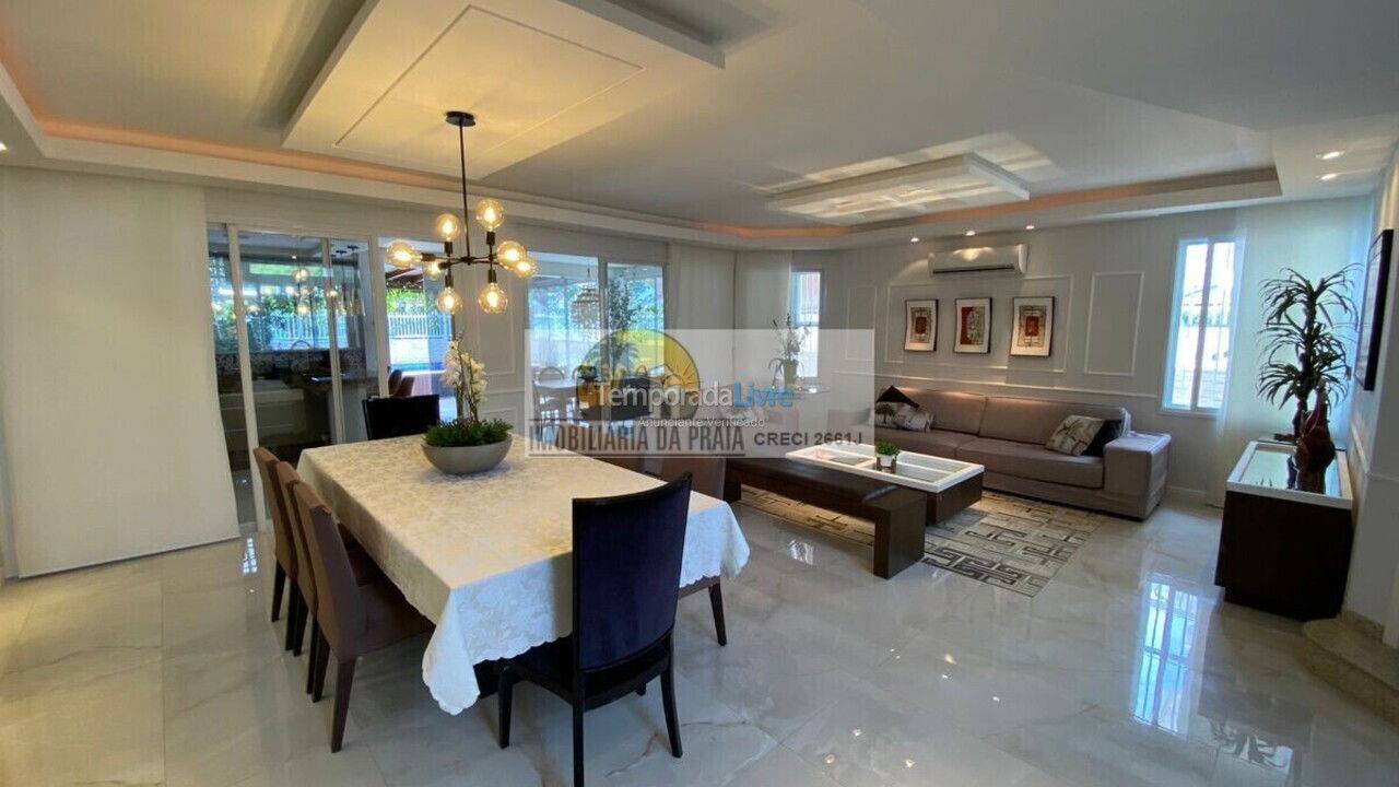 House for vacation rental in Florianopolis (Jurerê Internacional)