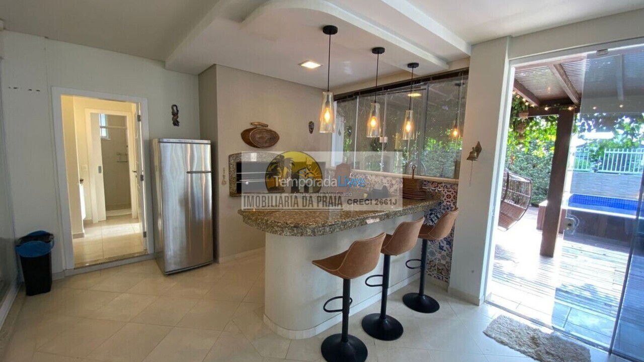 House for vacation rental in Florianopolis (Jurerê Internacional)