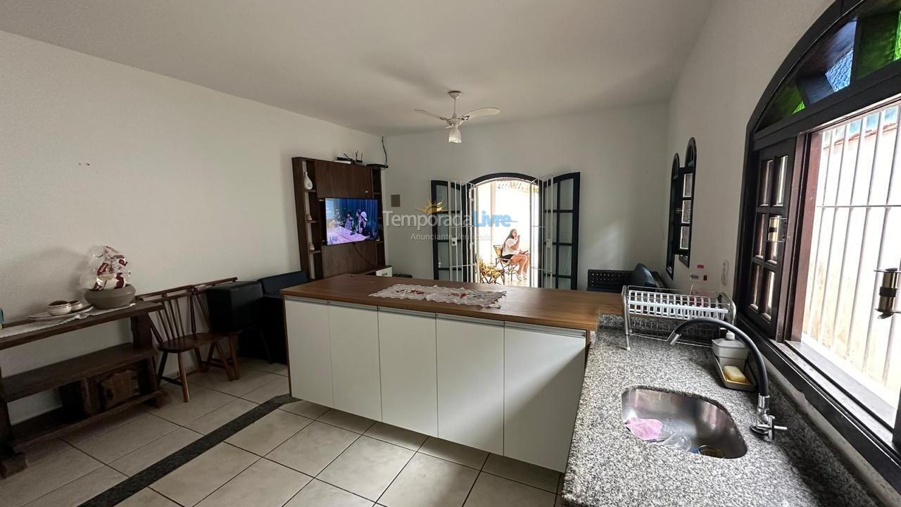 House for vacation rental in Bertioga (Praia do Indaiá)