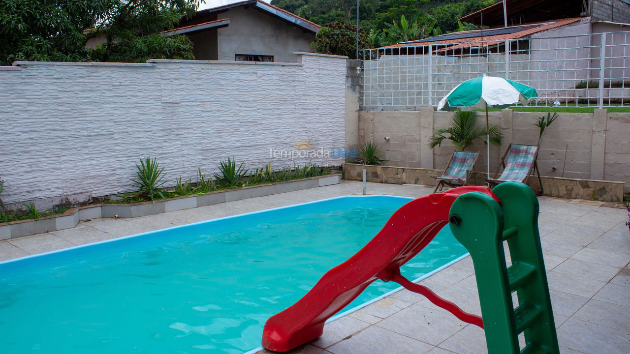 Granja para alquiler de vacaciones em Araçariguama (Santa Ela)