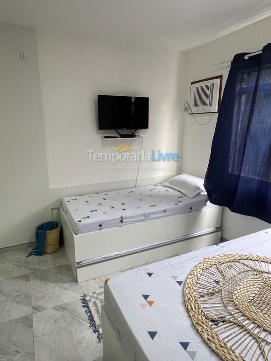 Apartamento para aluguel de temporada em Arraial do Cabo (Praia dos Anjos)