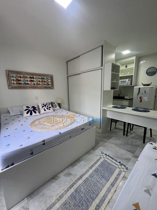 Apartamento para aluguel de temporada em Arraial do Cabo (Praia dos Anjos)