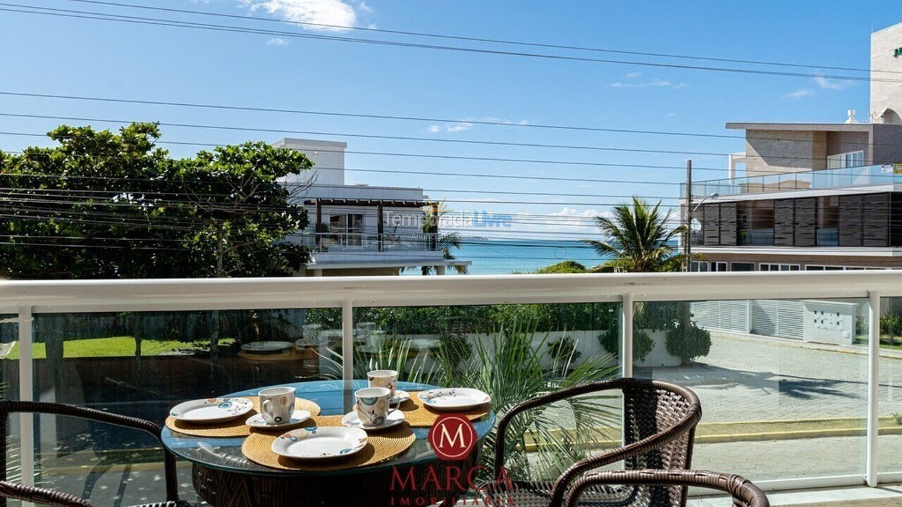 Apartamento para aluguel de temporada em Bombinhas (Praia de Canto Grande Mar de Fora)