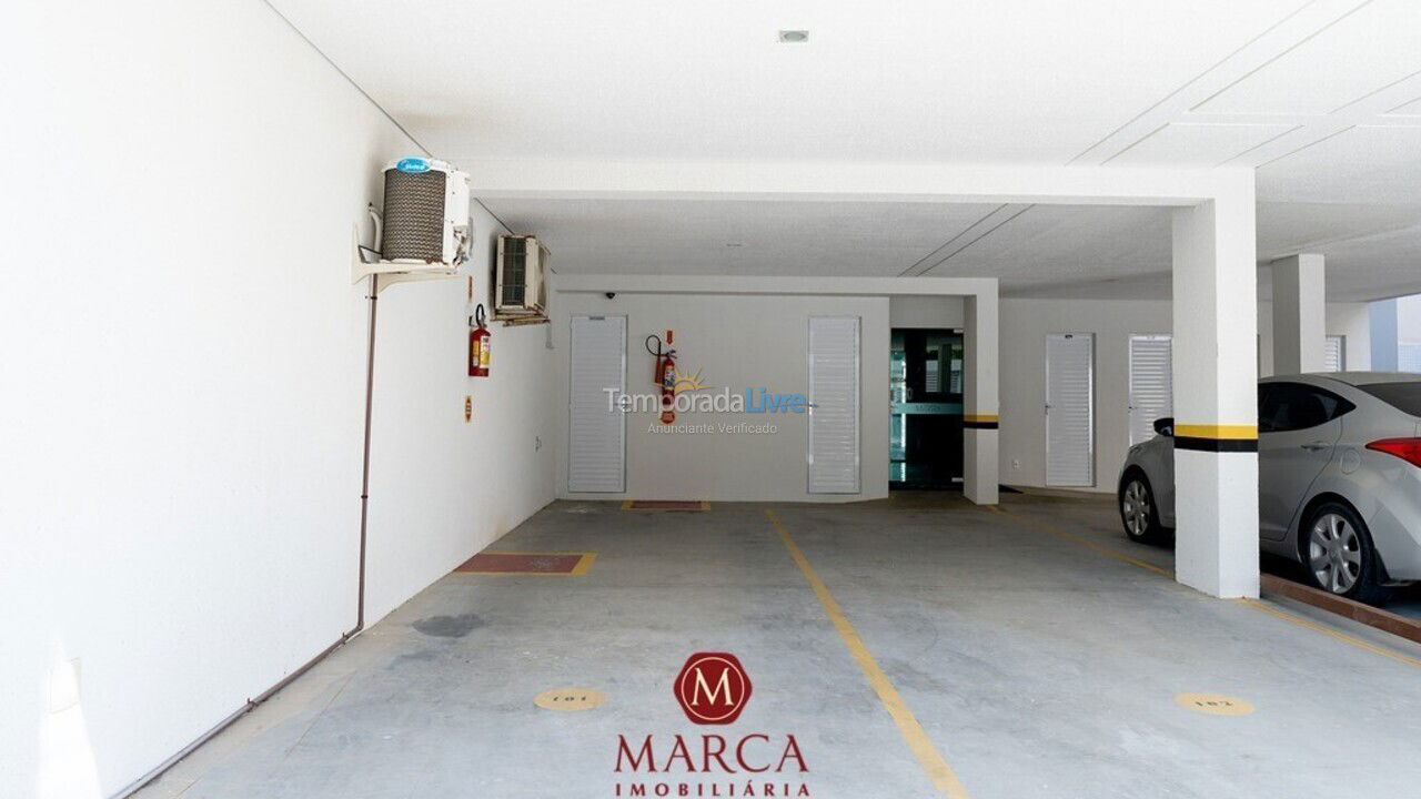 Apartamento para aluguel de temporada em Bombinhas (Praia de Canto Grande Mar de Fora)