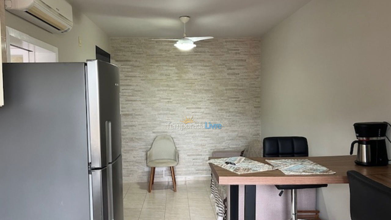 Apartamento para aluguel de temporada em São Francisco do Sul (Prainha)