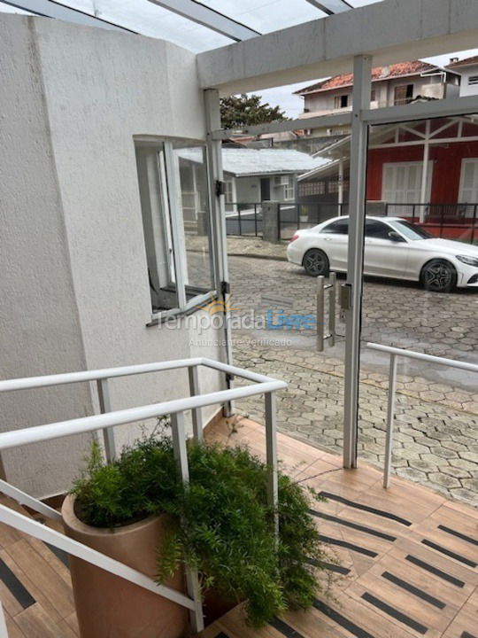 Apartamento para aluguel de temporada em São Francisco do Sul (Prainha)