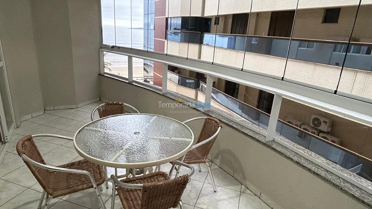 Apartment for vacation rental in Itapema (Centro)