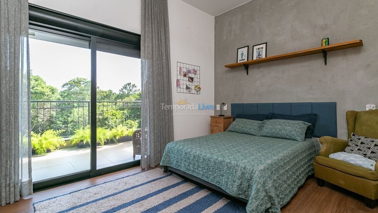 House for vacation rental in Florianópolis (Porto da Lagoa)