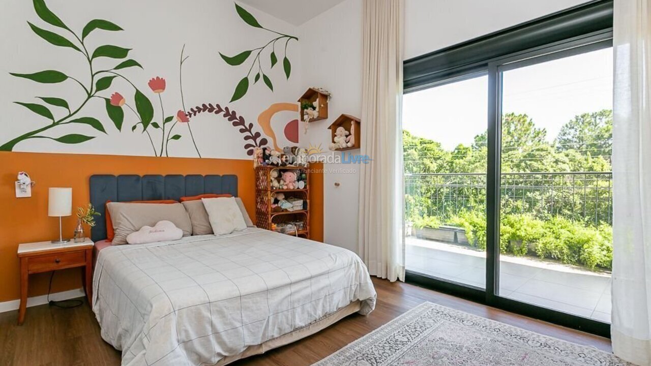 House for vacation rental in Florianópolis (Porto da Lagoa)