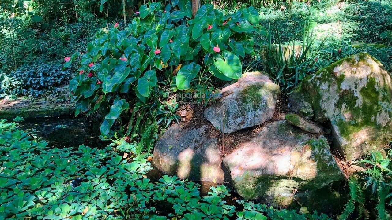 Casa para alquiler de vacaciones em Cotia (Taboleiro Verde)