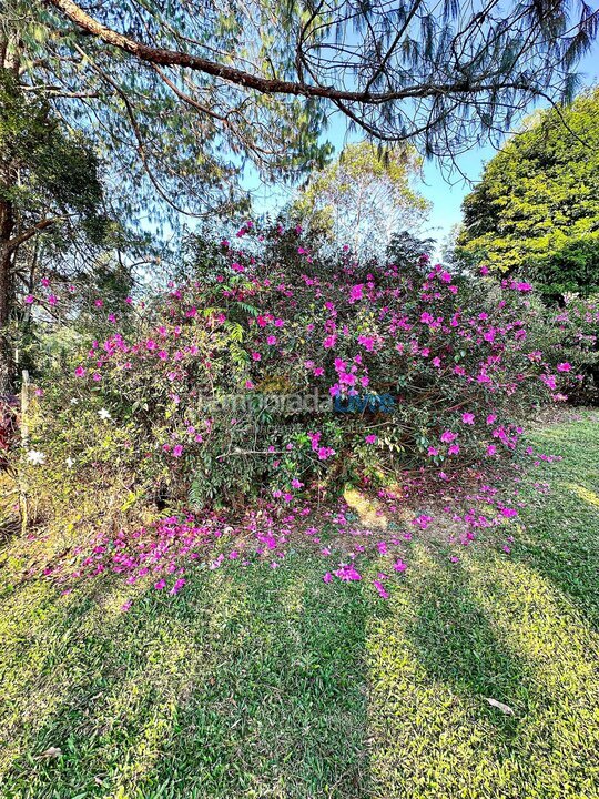 Granja para alquiler de vacaciones em Biritiba Mirim (Sertãozinho)