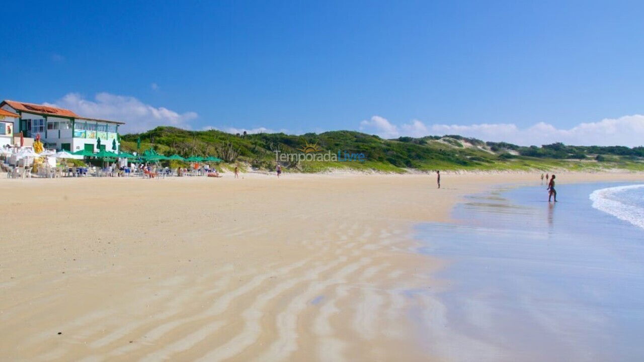 Casa para alquiler de vacaciones em Cabo Frio (Peró)