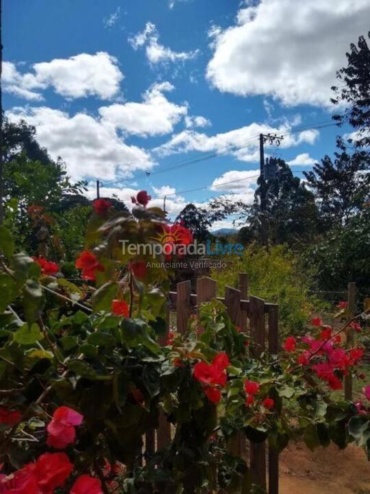 Casa para aluguel de temporada em Ouro Preto (Santo Antonio do Leite)