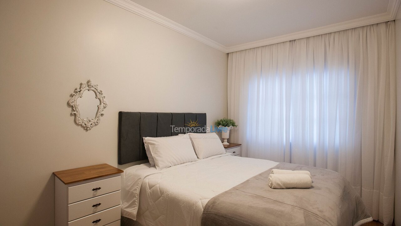 Apartamento para aluguel de temporada em Gramado (Centro)