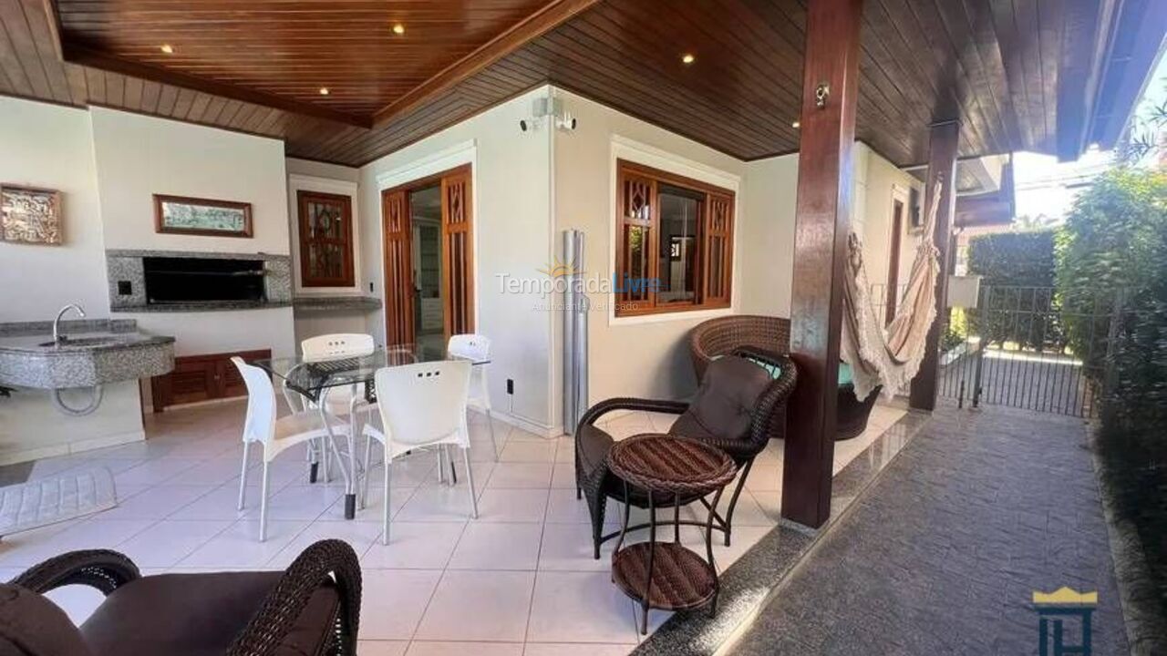 Casa para alquiler de vacaciones em Florianopolis (Jurerê Internacional)